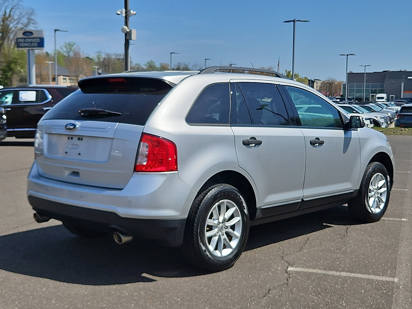 Used 2013 Ford Edge SE FWD image 5