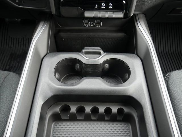 Used 2025 RAM 1500 Big Horn image 25