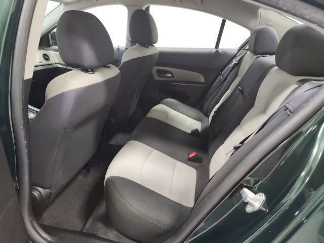 Used 2014 Chevrolet Cruze LS FWD image 14
