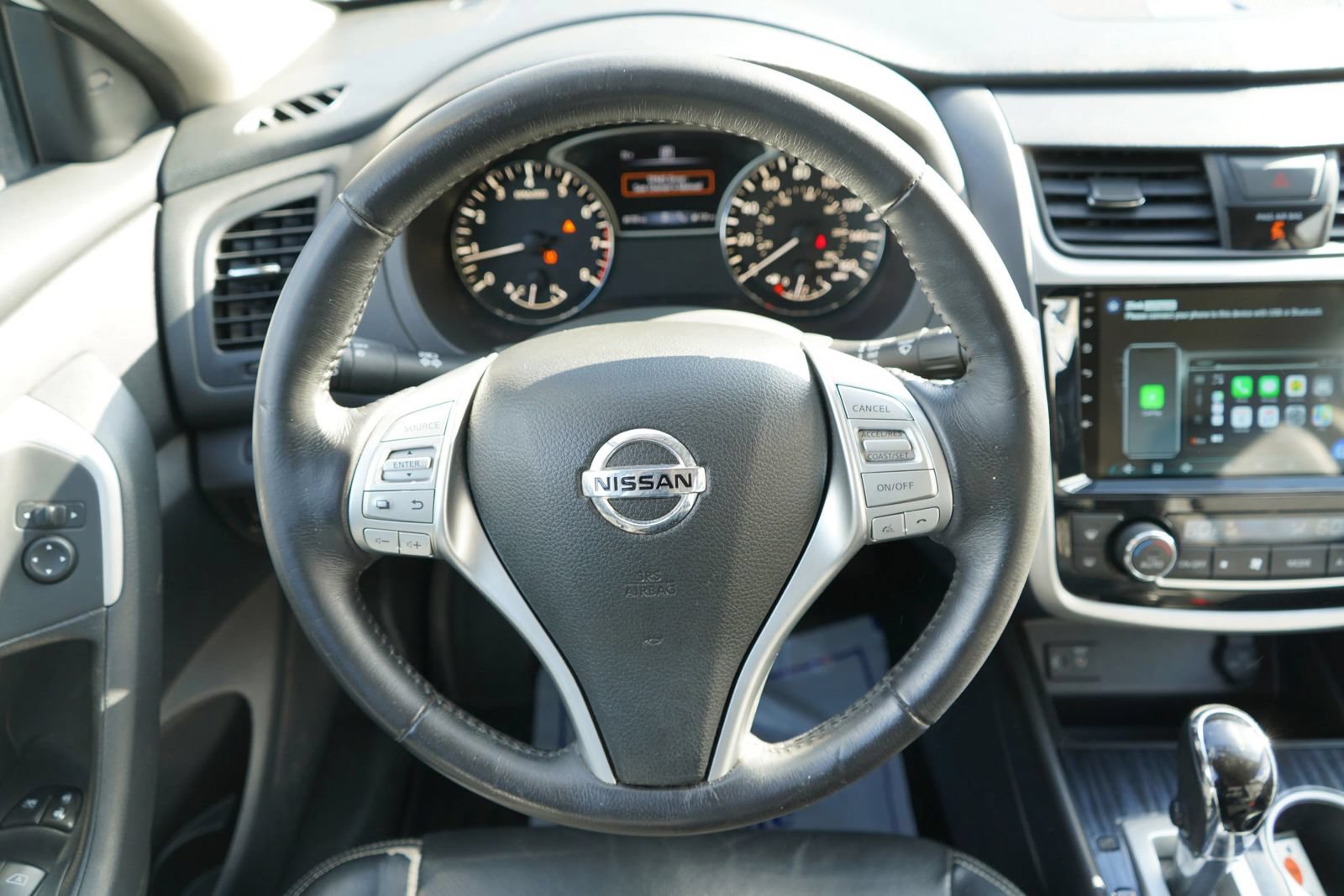 Used 2018 Nissan Altima 2.5 SL FWD image 18