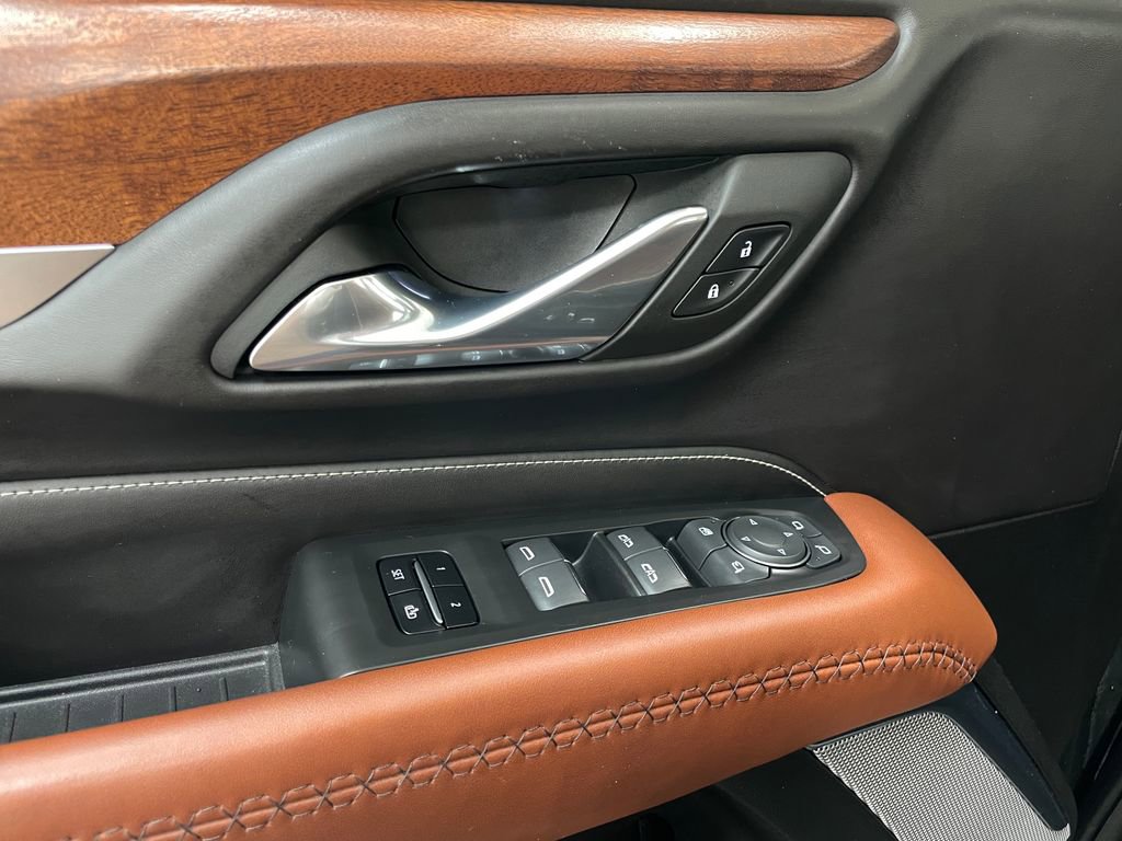 Certified 2023 GMC Yukon XL Denali Ultimate AWD/4WD image 33
