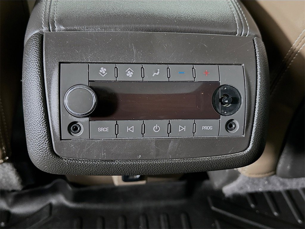 Used 2017 GMC Acadia Limited SLT image 28