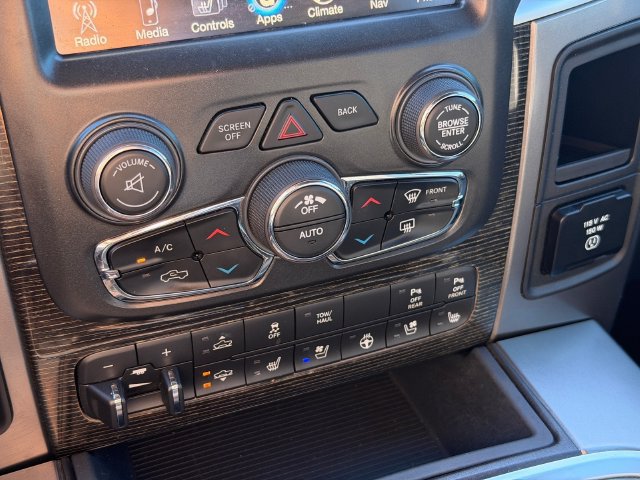 Used 2017 RAM 1500 Limited RWD image 25