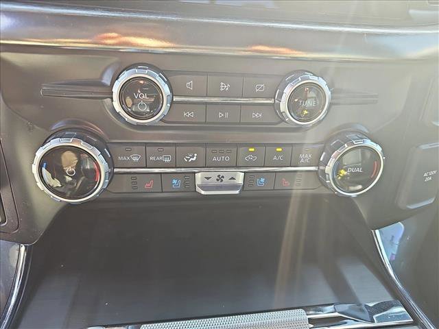 Used 2023 Ford F150 Lariat w/ Max Trailer Tow Package image 21