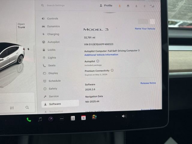 Used 2023 Tesla Model 3 Standard Range image 28