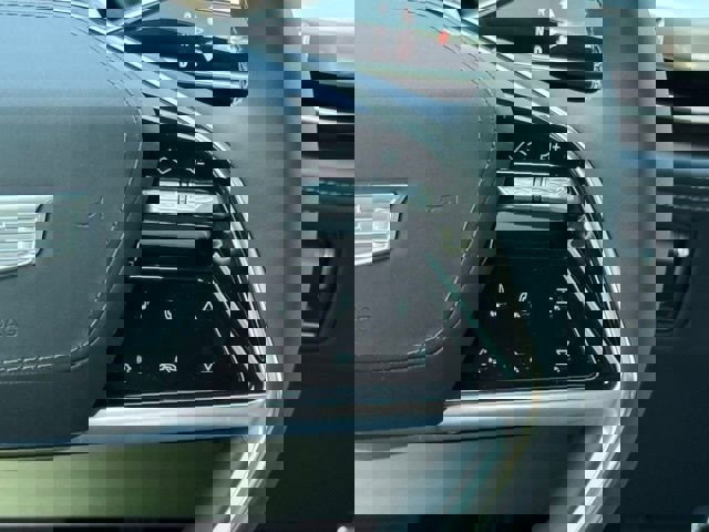 New 2025 Cadillac Escalade IQ Luxury 2 image 25