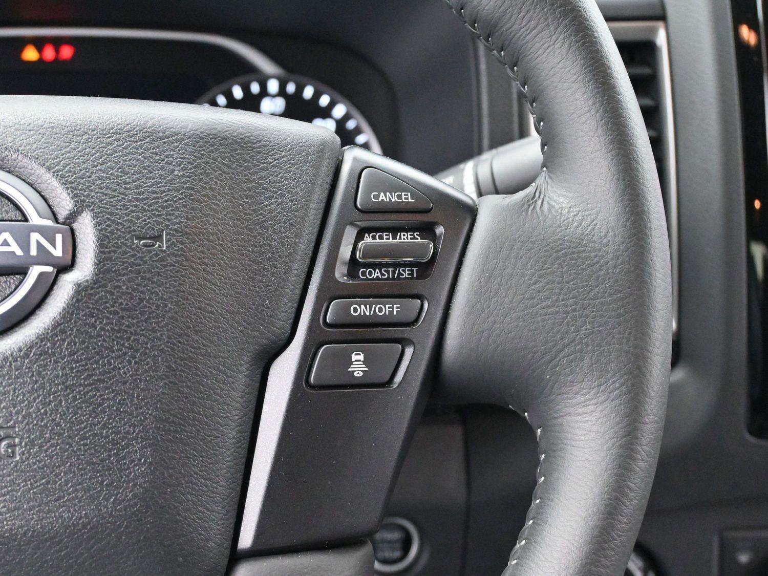 Used 2024 Nissan Frontier SV w/ Hardbody Edition image 14