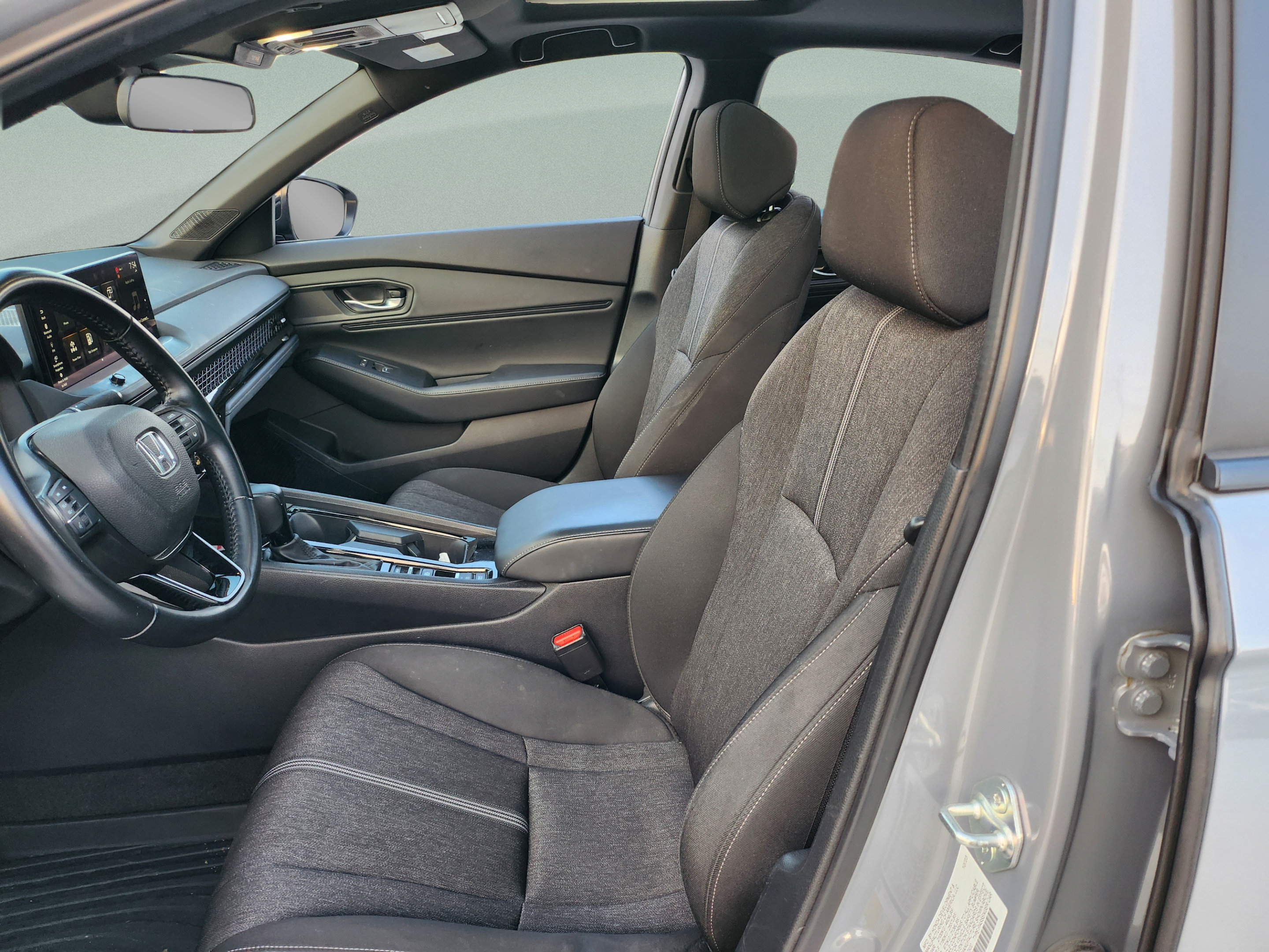 Used 2024 Honda Accord Sport image 12