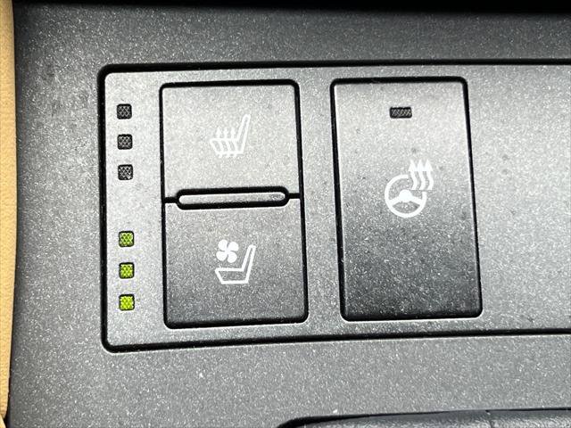 Certified 2022 Lexus RC 350 w/ Premium Package image 26