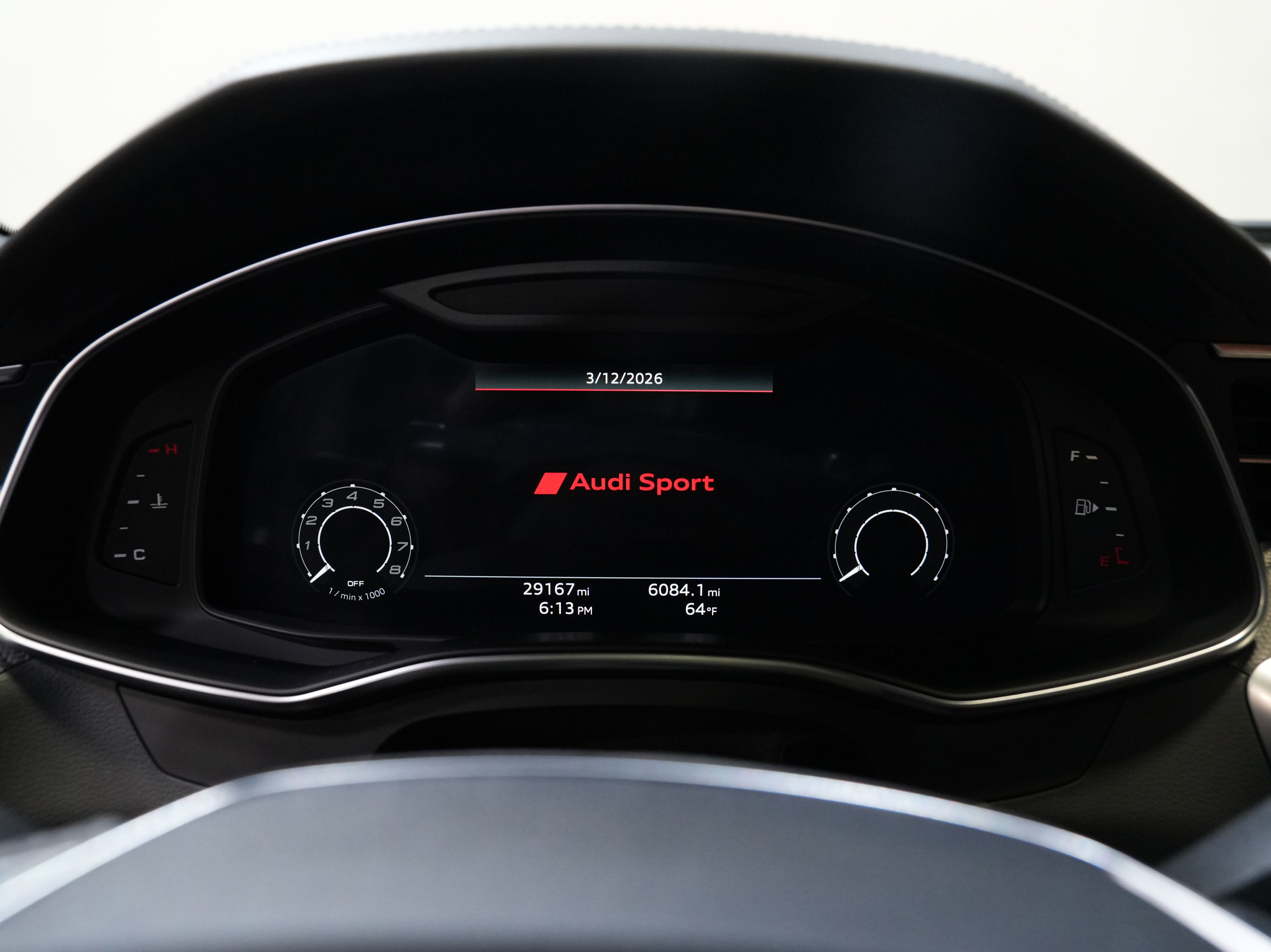 Used 2022 Audi RS 6 image 42