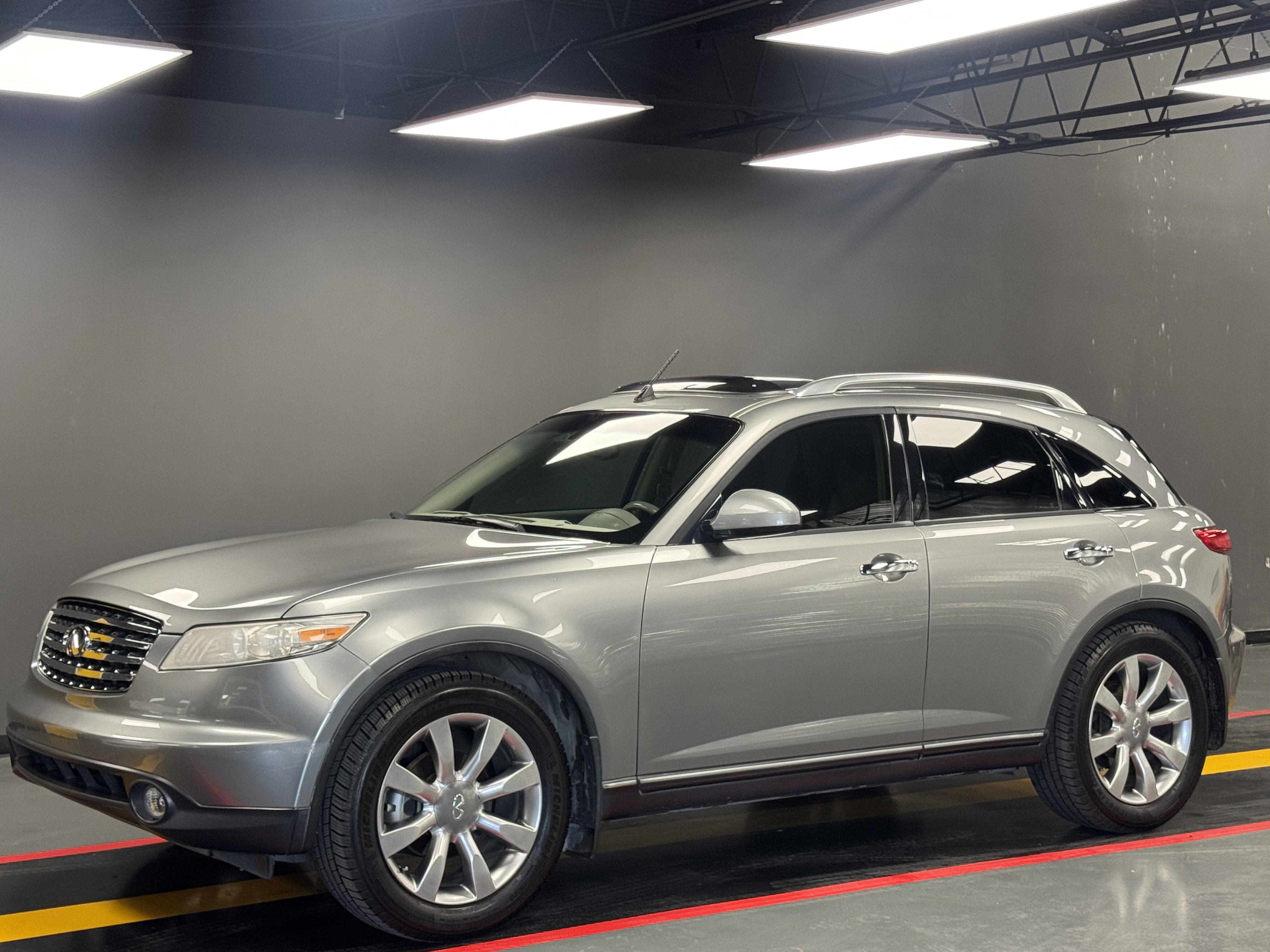 Used 2004 INFINITI FX35 2WD w/ Touring Pkg