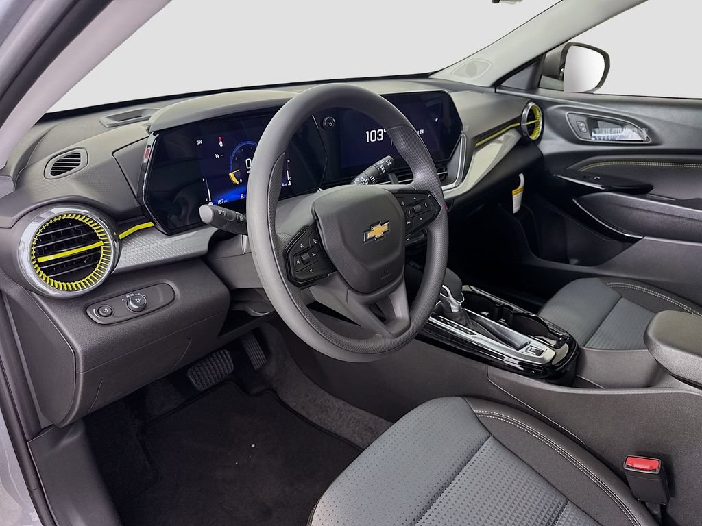 New 2026 Chevrolet Trax LT FWD image 10