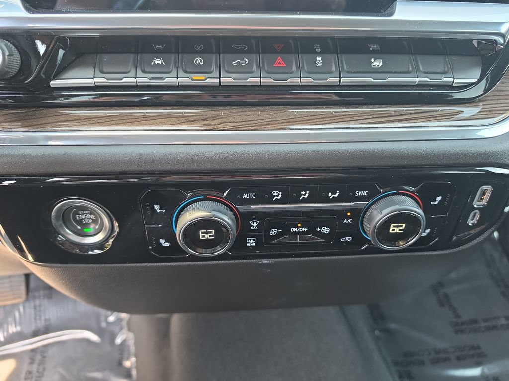 Certified 2024 Chevrolet Silverado 1500 LT AWD/4WD image 32