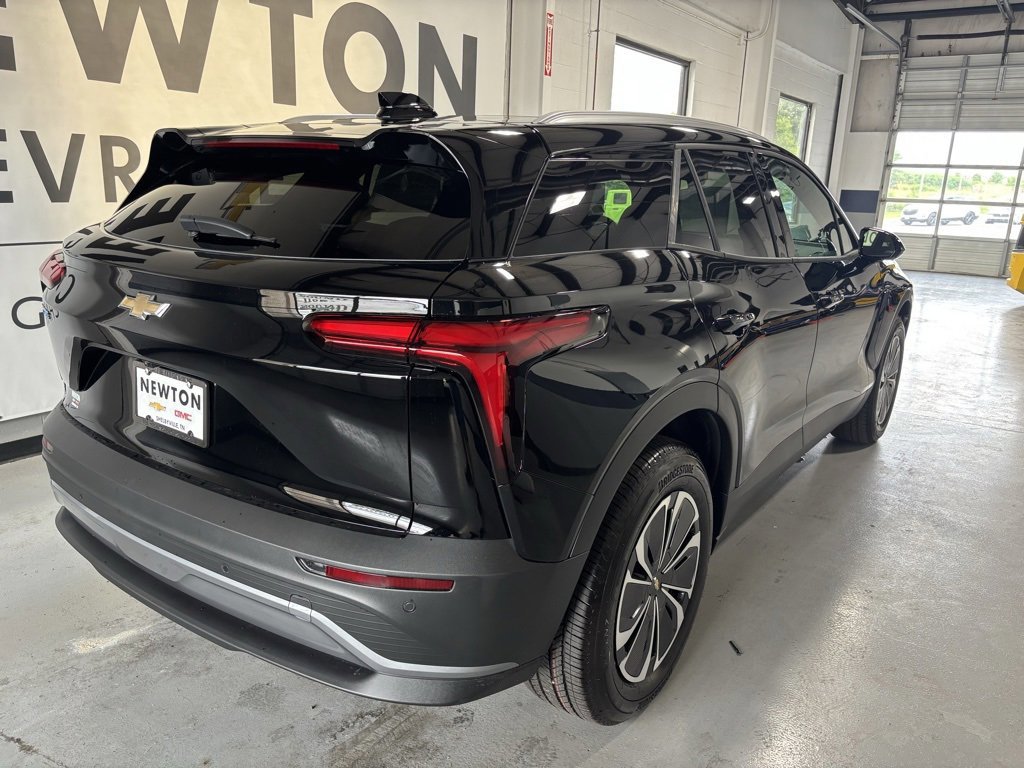New 2025 Chevrolet Blazer EV LT image 30