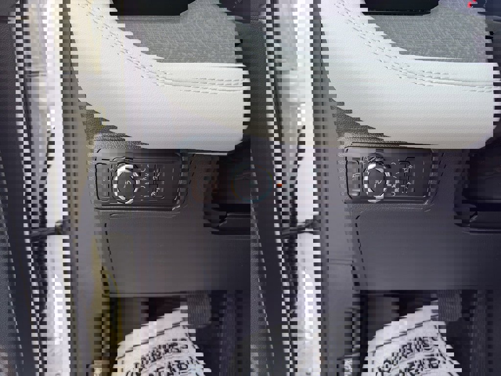 New 2026 Ford Explorer Platinum w/ LUX Leather Package image 18