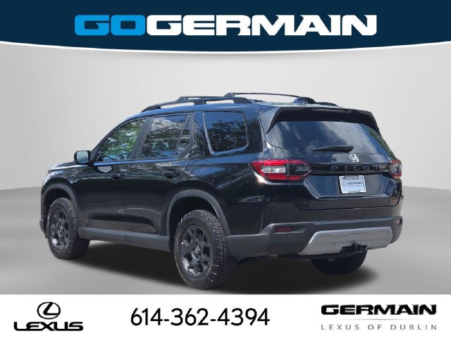 Used 2025 Honda Pilot TrailSport image 10