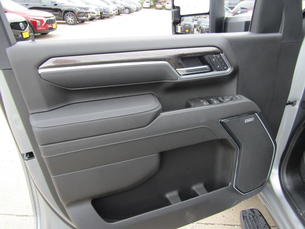 New 2026 Chevrolet Silverado 3500 LTZ w/ LTZ Convenience Package AWD/4WD image 25