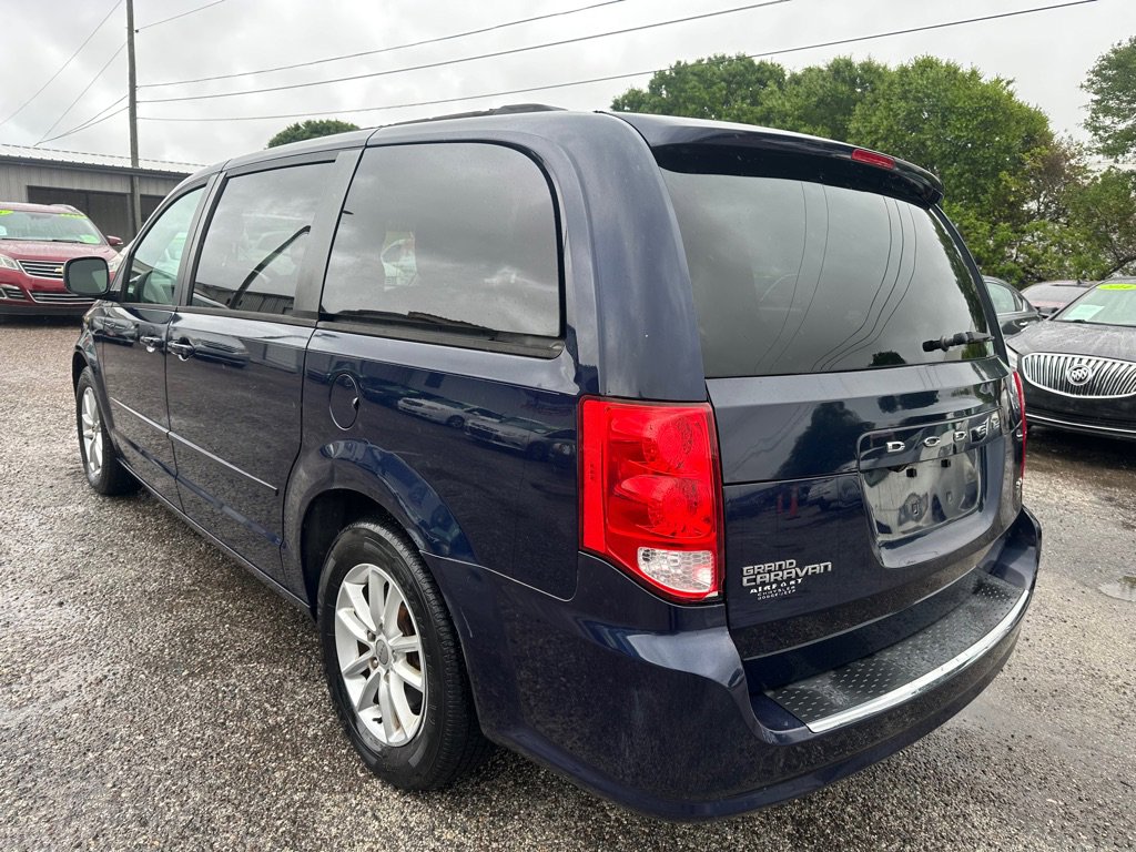Used 2014 Dodge Grand Caravan SXT image 4