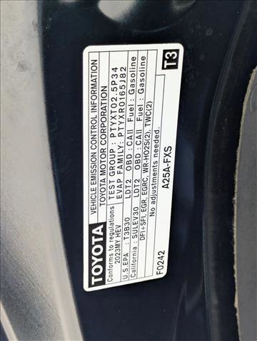 Used 2023 Toyota Highlander Bronze Edition image 24