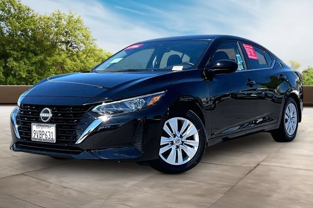 Certified 2025 Nissan Sentra S FWD image 3