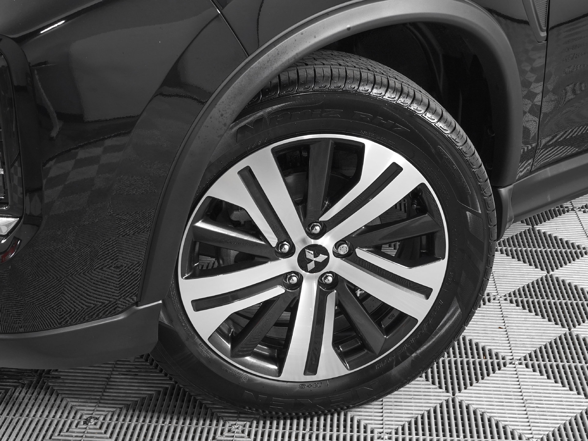 New 2027 Mitsubishi Outlander Sport ES FWD image 19