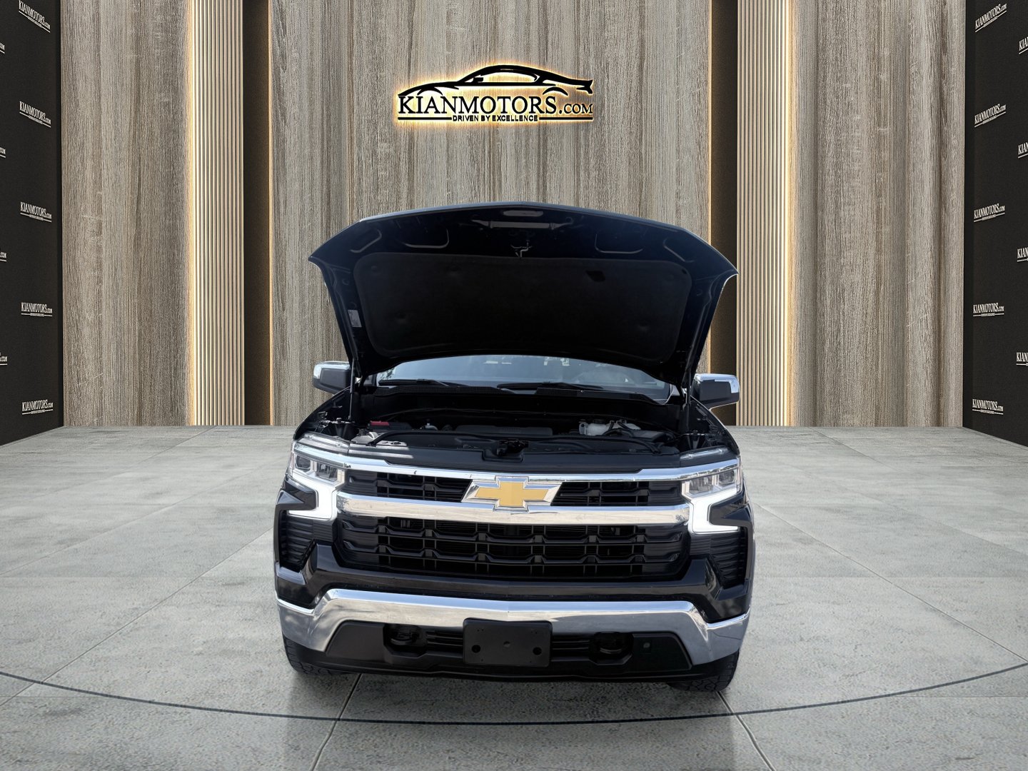 Used 2023 Chevrolet Silverado 1500 LT w/ Z71 Off-Road Package AWD/4WD image 18