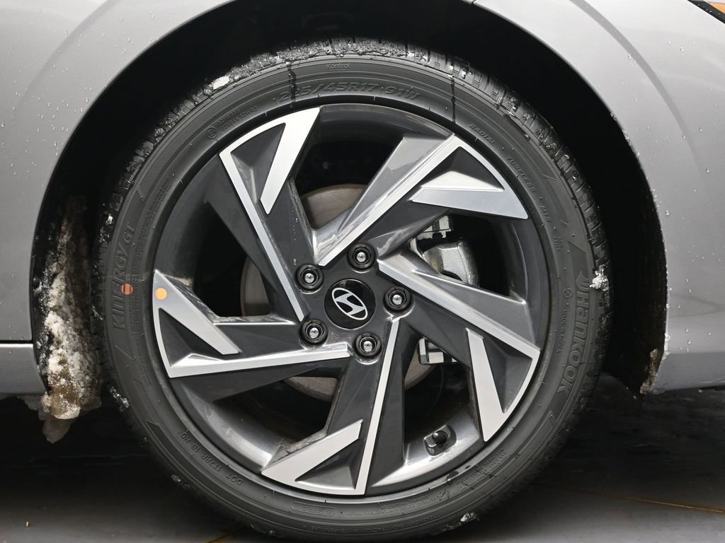 New 2026 Hyundai Elantra Limited image 10