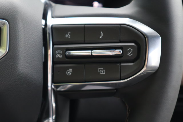 New 2026 GMC Canyon Denali AWD/4WD image 7