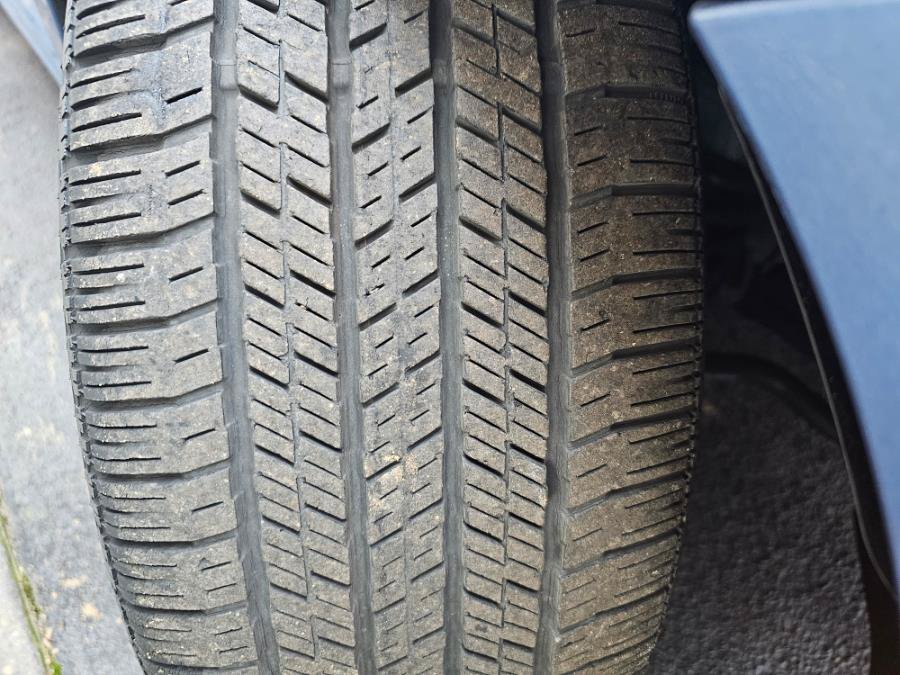 Used 2008 Chrysler Crossfire Limited RWD image 34