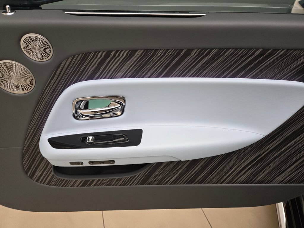 Certified 2024 Rolls-Royce Spectre w/ Spectre Launch Package AWD/4WD image 25