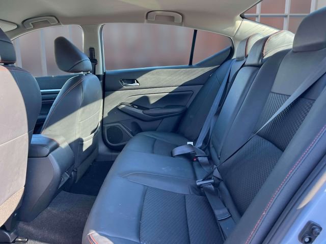 Used 2023 Nissan Altima 2.5 SR image 9