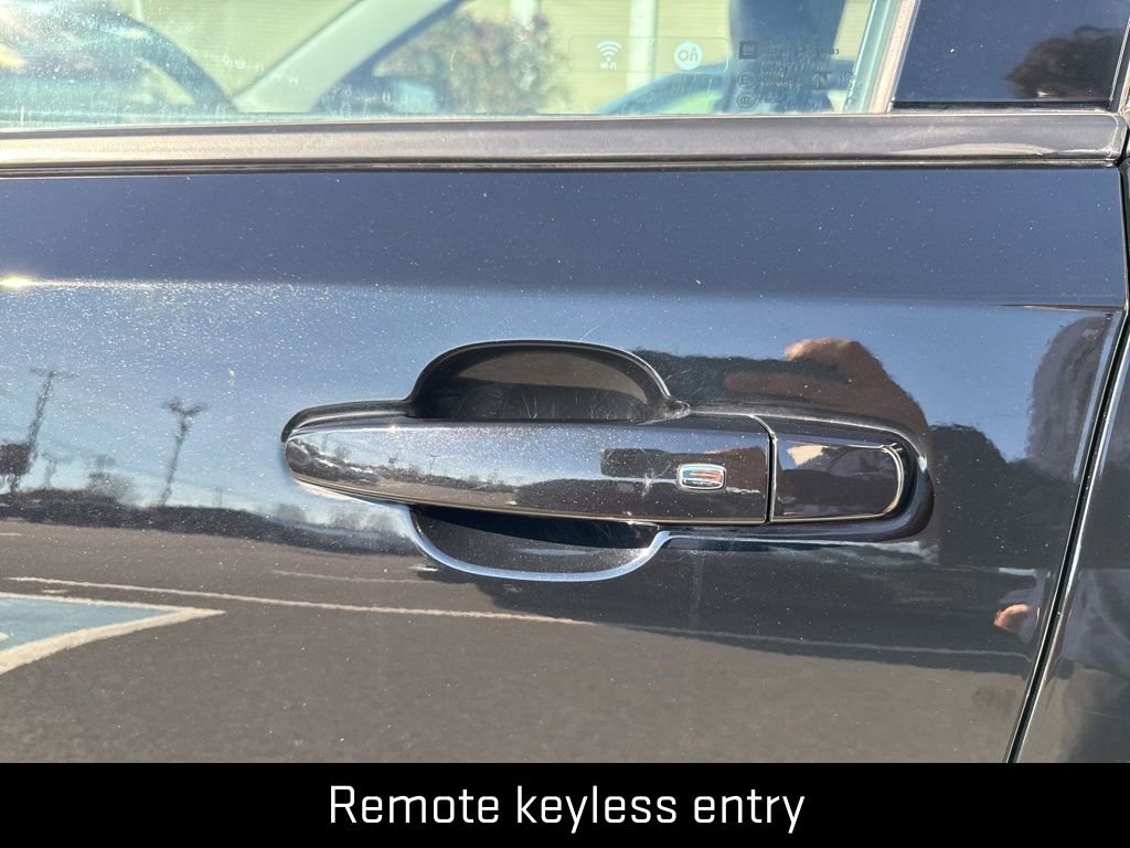 Used 2023 GMC Terrain AT4 w/ Infotainment Package II image 12