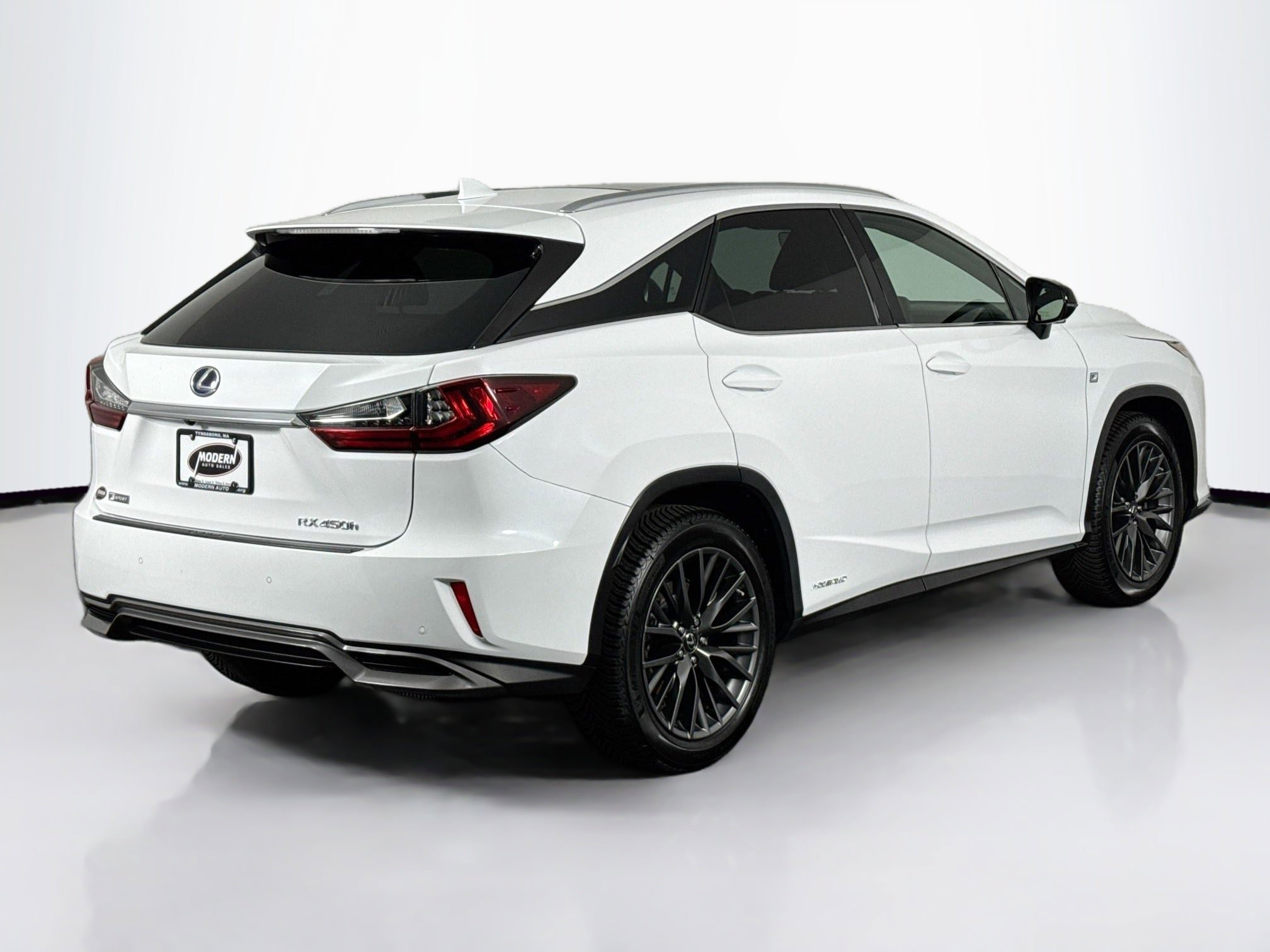 Used 2017 Lexus RX 450h F Sport w/ Cold Weather Package AWD/4WD image 11