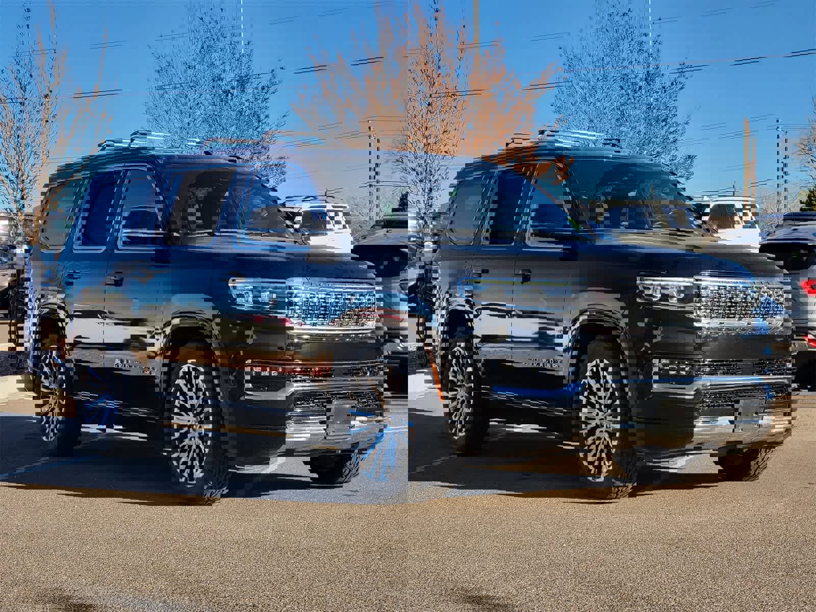 Used 2022 Jeep Grand Wagoneer Series III image 3