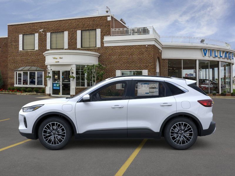 New 2026 Ford Escape SE FWD image 3