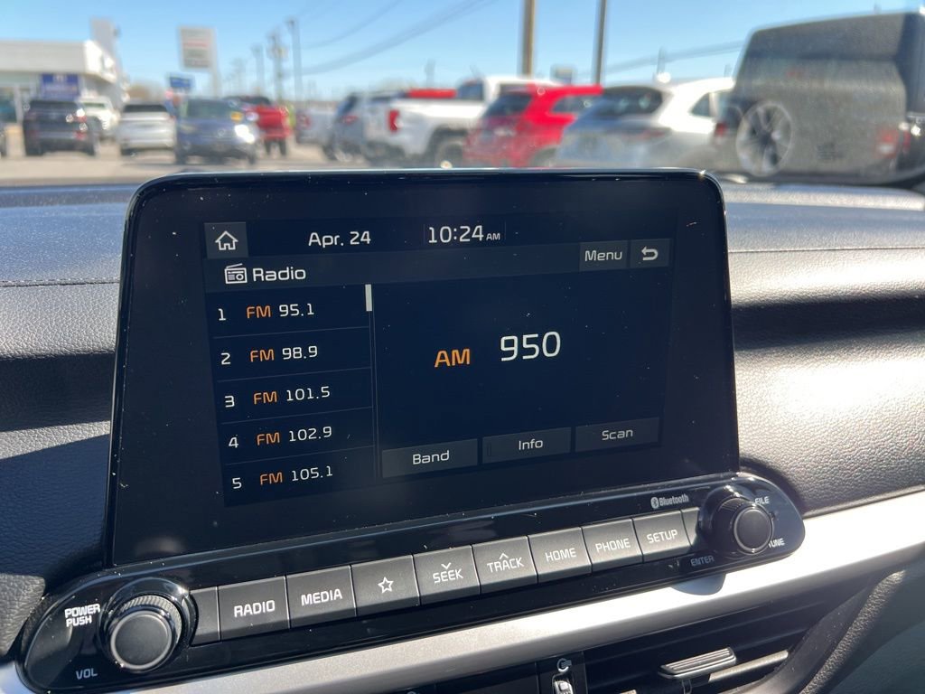 Used 2019 Kia Forte LXS FWD image 12