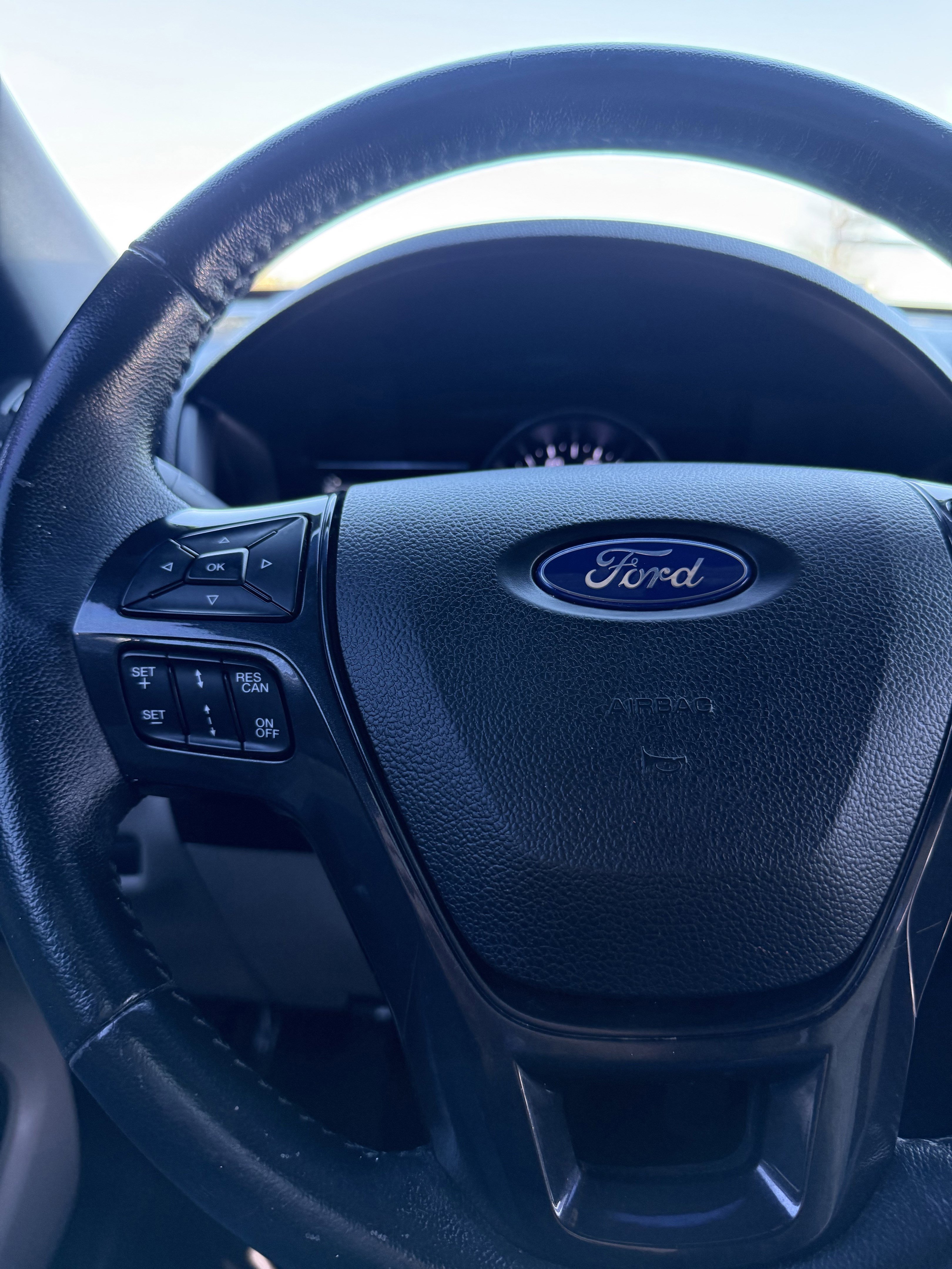 Used 2019 Ford Explorer XLT w/ Equipment Group 202A image 26