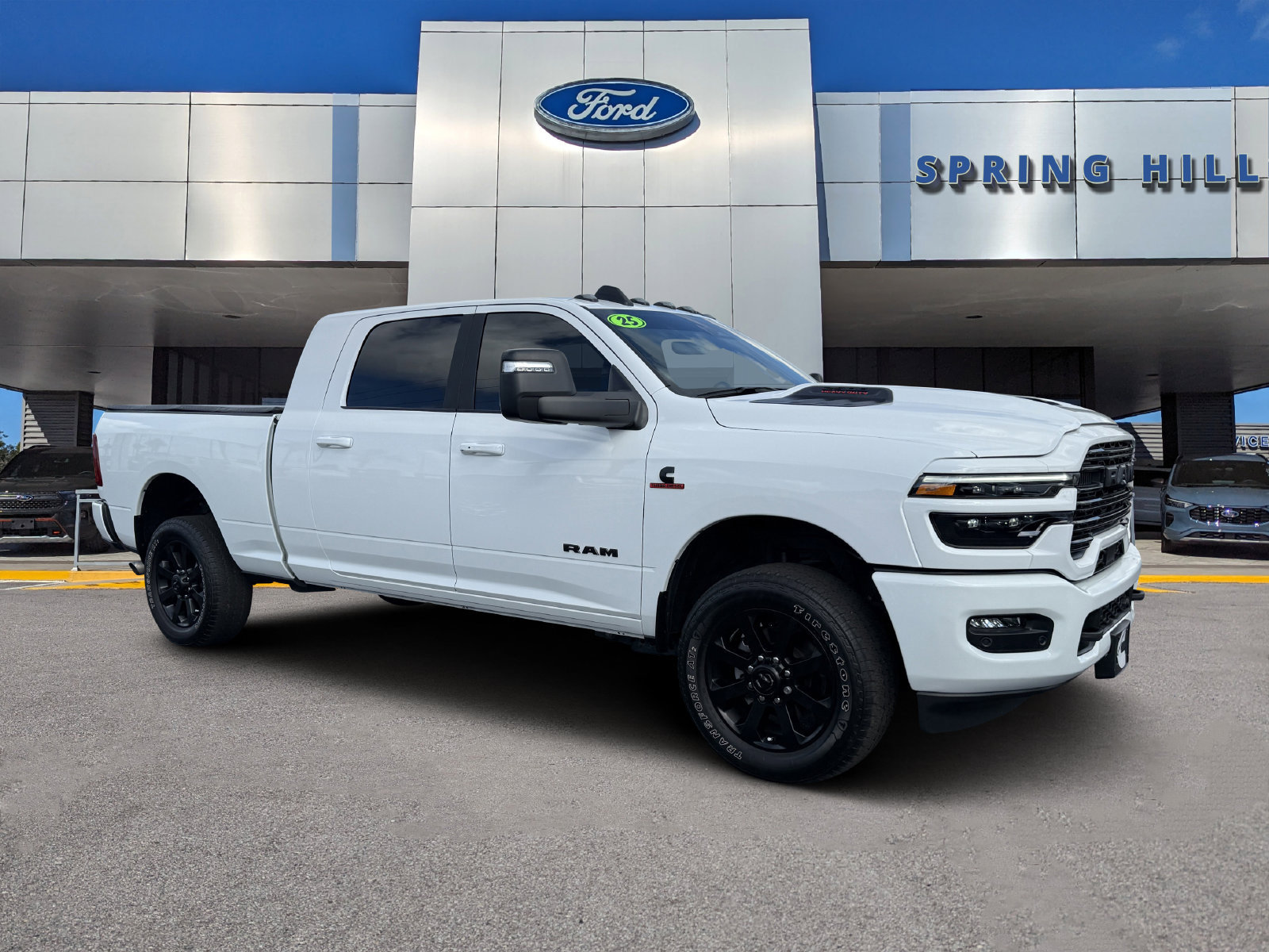 Used 2025 RAM 2500 Laramie w/ Night Edition AWD/4WD image 1