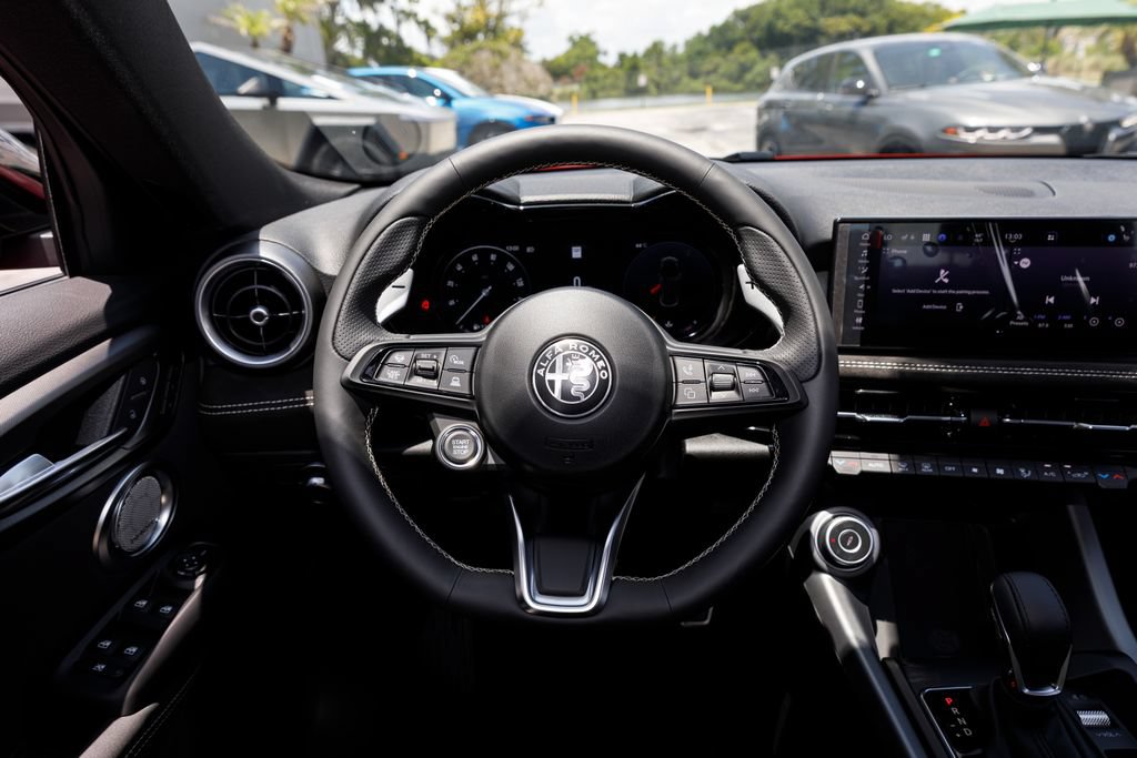 New 2026 Alfa Romeo Tonale w/ Active Assist Package AWD/4WD image 9