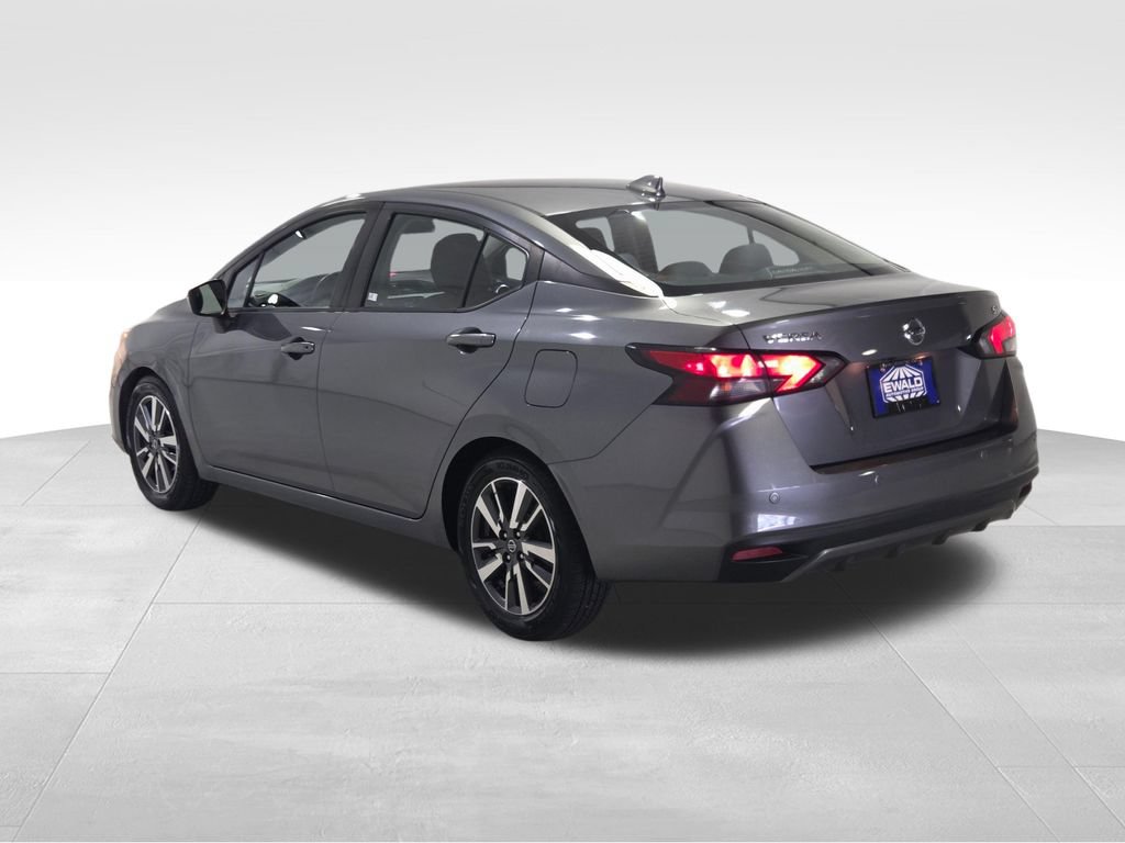 Used 2020 Nissan Versa SV FWD image 22