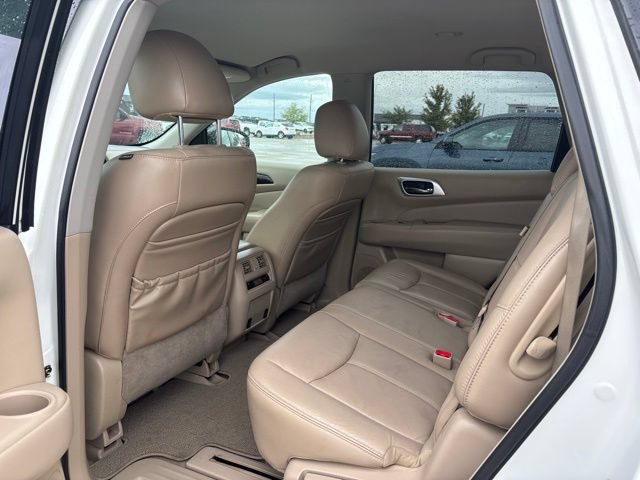 Used 2013 Nissan Pathfinder SL w/ Trailer Tow Pkg AWD/4WD image 24
