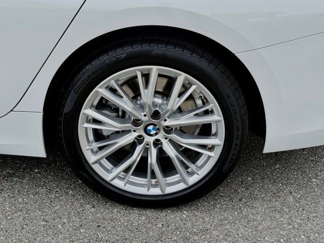 Certified 2023 BMW 330i Sedan w/ Convenience Package image 14
