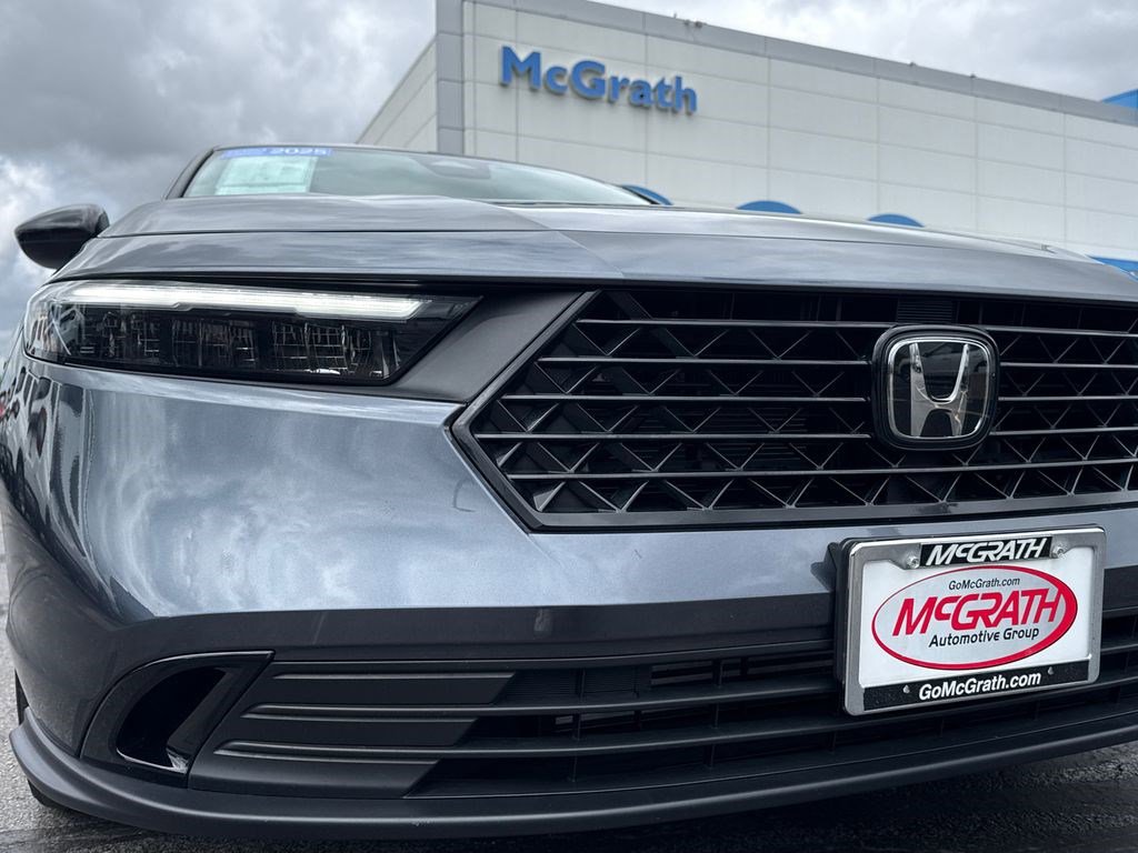 Certified 2025 Honda Accord SE image 13