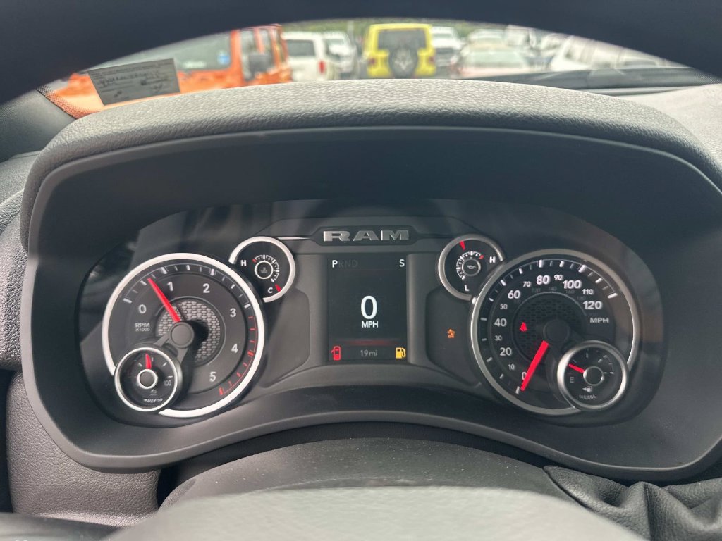 New 2026 RAM 3500 Tradesman AWD/4WD image 29