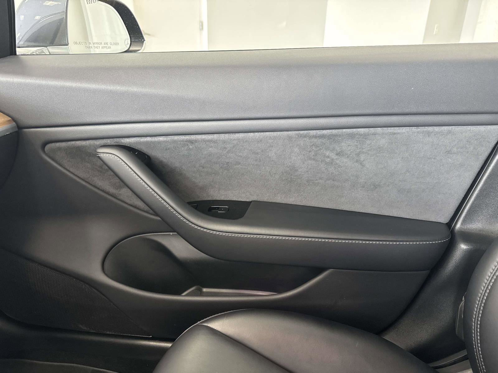 Used 2018 Tesla Model 3 Long Range RWD image 22