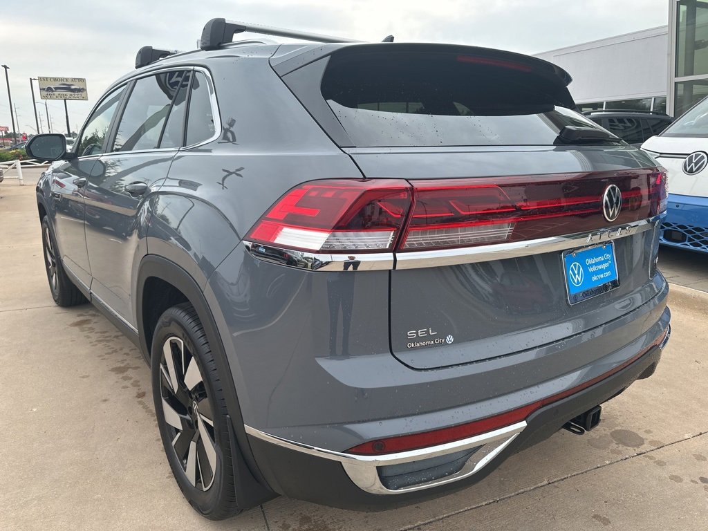 New 2025 Volkswagen Atlas Cross Sport SEL image 3