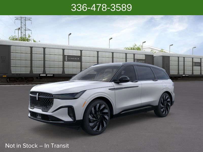 New 2026 Lincoln Nautilus Reserve image 1