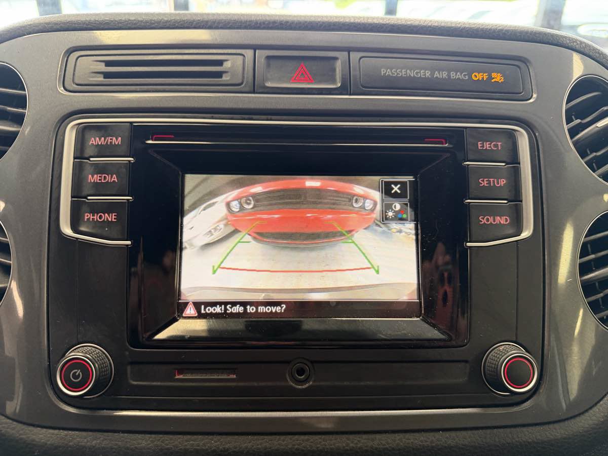 Used 2016 Volkswagen Tiguan S FWD image 14