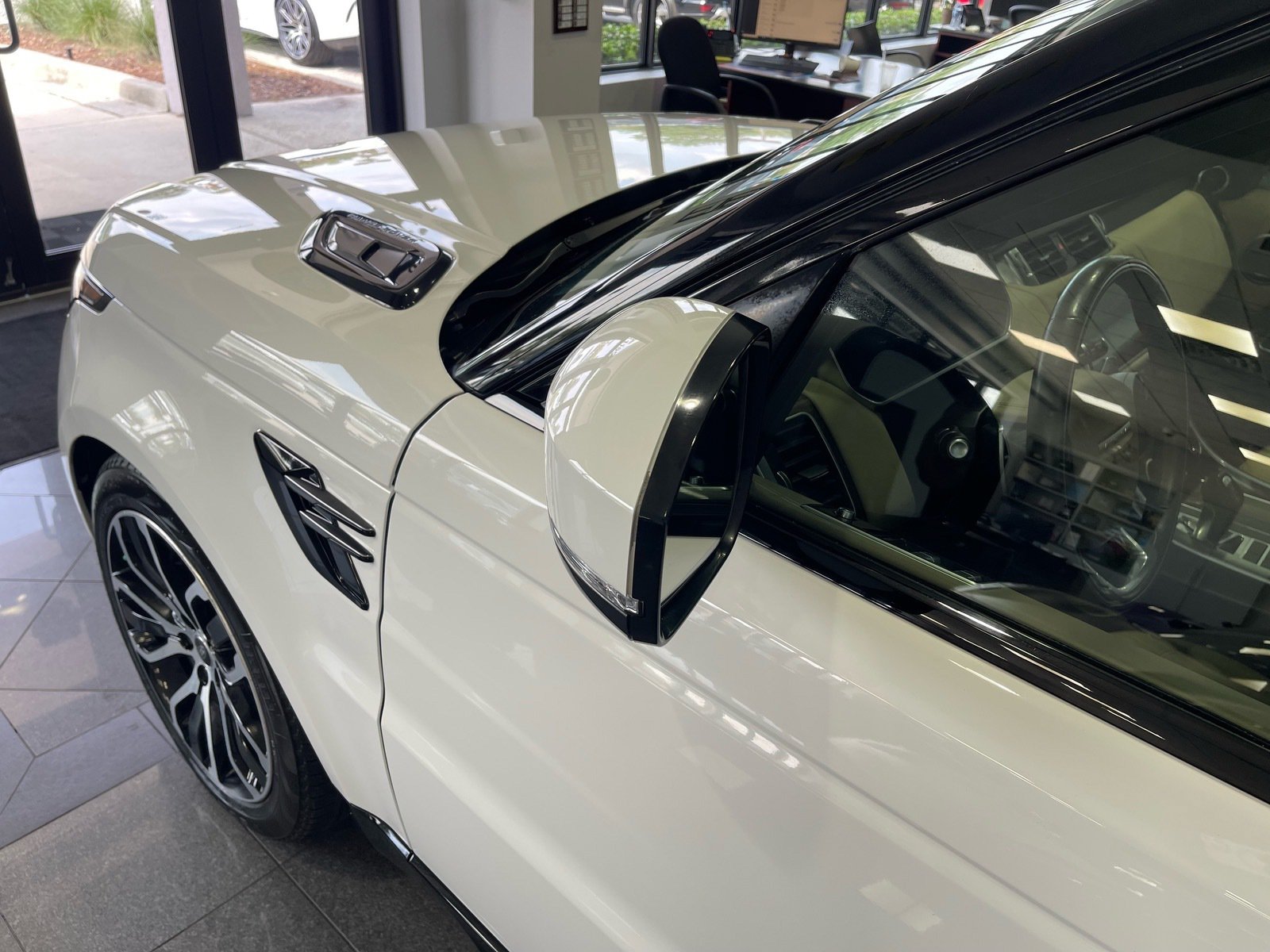 Used 2022 Land Rover Range Rover Sport HSE Silver Edition AWD/4WD image 12