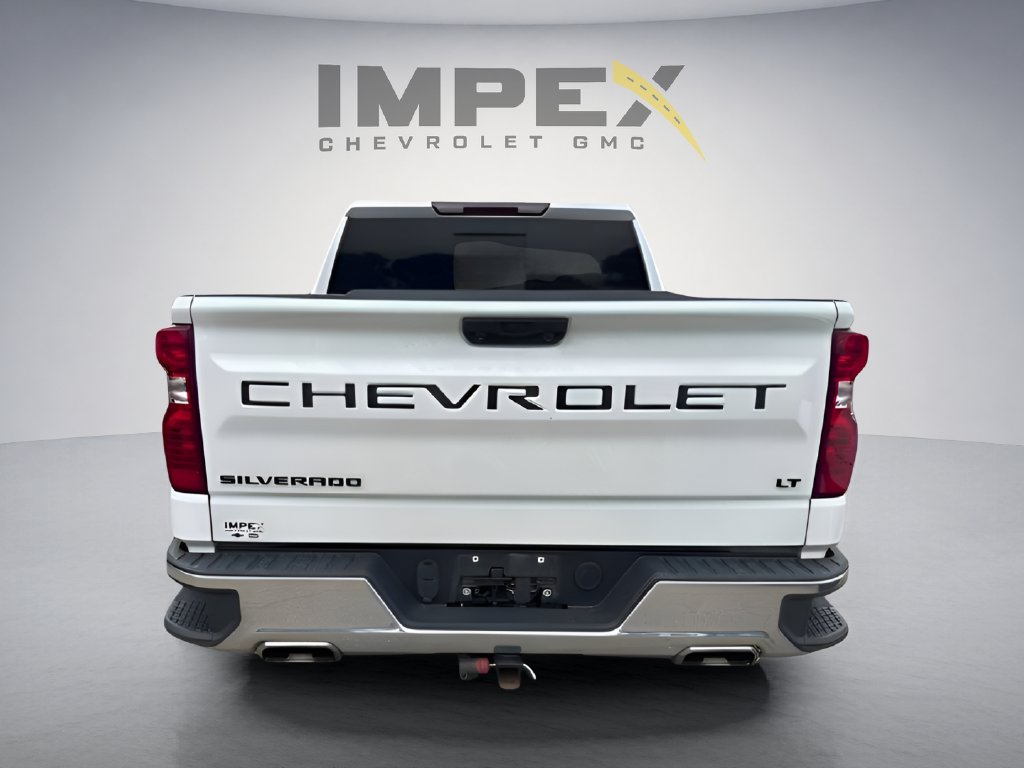 Used 2024 Chevrolet Silverado 1500 LT AWD/4WD image 10